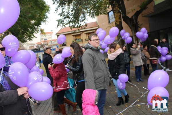 Marcha en el Dia Internacional contra la violencia de genero 2018-Fuente imagen Area Comunicacion Ayuntamiento Miguelturra-040