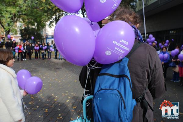 Marcha en el Dia Internacional contra la violencia de genero 2018-Fuente imagen Area Comunicacion Ayuntamiento Miguelturra-050