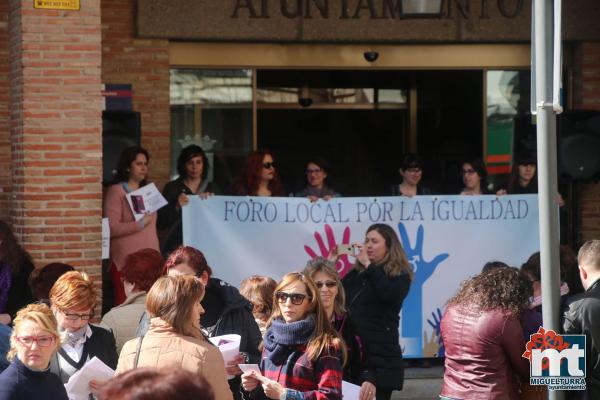 Marcha por la Igualdad de Genero 2017-Fuente imagen Area Comunicacion Ayuntamiento Miguelturra-023