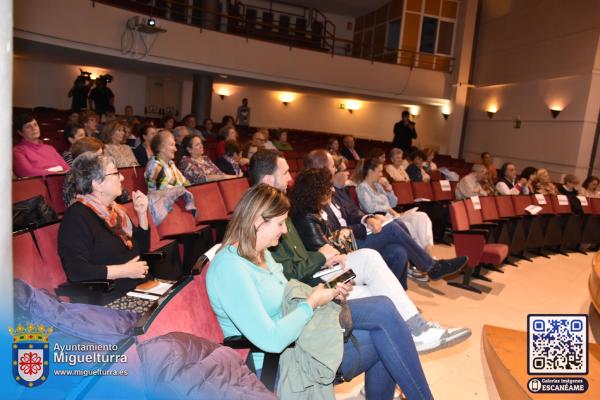 mujeres escritoras-2024-10-18-Fuente imagen Area Comunicación Ayuntamiento de Miguelturra-011