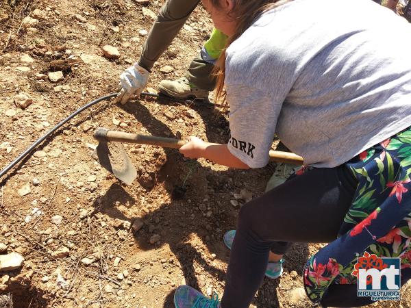 Escolares en San Isidro-Dia del Arbol-2019-Fuente imagen Area de Medio Ambiente del Ayuntamiento Miguelturra-023