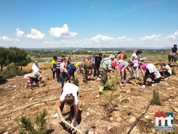 Escolares en San Isidro-Dia del Arbol-2019-Fuente imagen Area de Medio Ambiente del Ayuntamiento Miguelturra-034