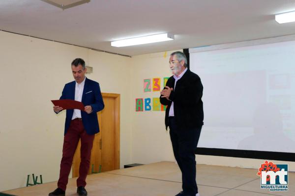 entrega diploma Aquona al Colegio Pradillo tercer premio concurso nacional del agua 2018-Fuente imagen Area Comunicacion Ayuntamiento Miguelturra-012