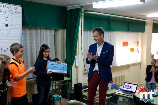 entrega diploma Aquona al Colegio Pradillo tercer premio concurso nacional del agua 2018-Fuente imagen Area Comunicacion Ayuntamiento Miguelturra-018