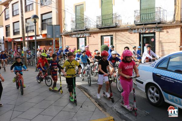 Informacion-conductores-as-y-Bici Paseo-Semana-Europea-Movilidad-2016-Miguelturra-fuente-Area-de-Comunicación-Municipal-023