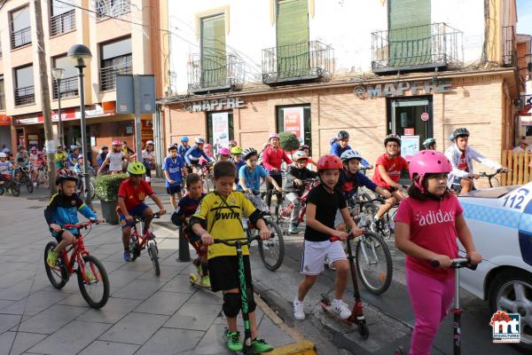 Informacion-conductores-as-y-Bici Paseo-Semana-Europea-Movilidad-2016-Miguelturra-fuente-Area-de-Comunicación-Municipal-024
