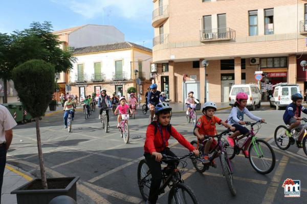 Informacion-conductores-as-y-Bici Paseo-Semana-Europea-Movilidad-2016-Miguelturra-fuente-Area-de-Comunicación-Municipal-039