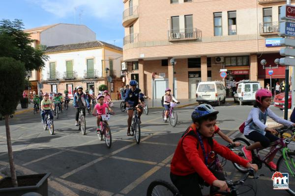 Informacion-conductores-as-y-Bici Paseo-Semana-Europea-Movilidad-2016-Miguelturra-fuente-Area-de-Comunicación-Municipal-040