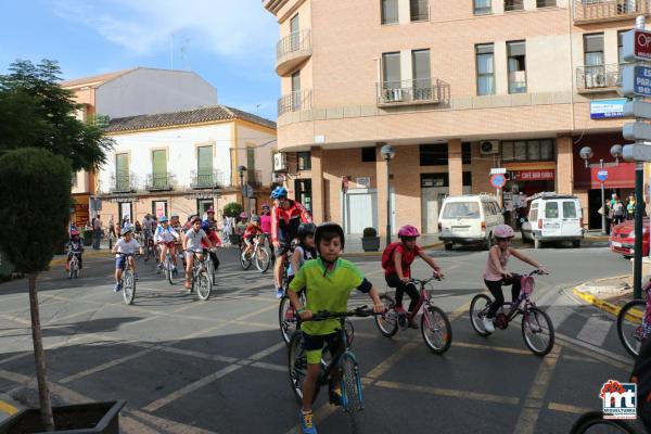 Informacion-conductores-as-y-Bici Paseo-Semana-Europea-Movilidad-2016-Miguelturra-fuente-Area-de-Comunicación-Municipal-043