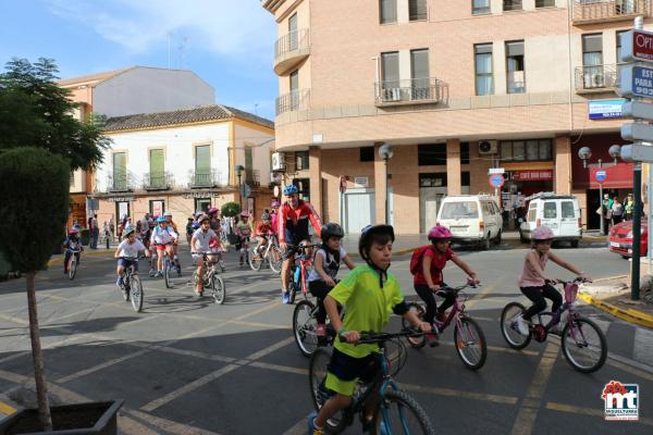 Informacion-conductores-as-y-Bici Paseo-Semana-Europea-Movilidad-2016-Miguelturra-fuente-Area-de-Comunicación-Municipal-044