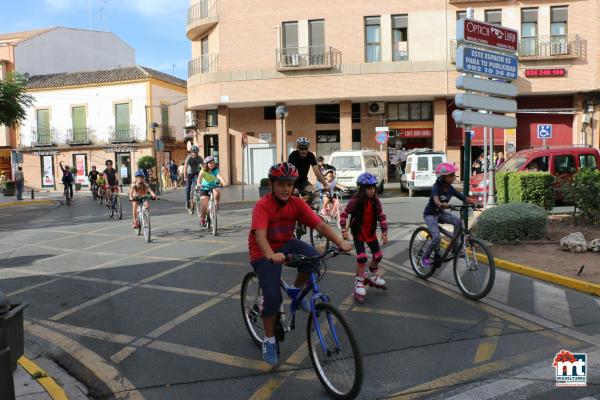 Informacion-conductores-as-y-Bici Paseo-Semana-Europea-Movilidad-2016-Miguelturra-fuente-Area-de-Comunicación-Municipal-052