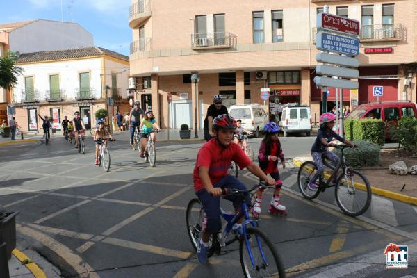 Informacion-conductores-as-y-Bici Paseo-Semana-Europea-Movilidad-2016-Miguelturra-fuente-Area-de-Comunicación-Municipal-053