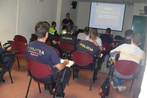 cursos policías 2009