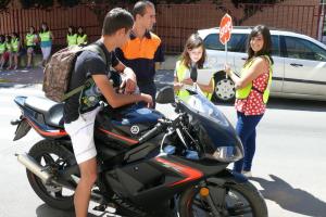 Parada infantil de tráfico - junio 2011
