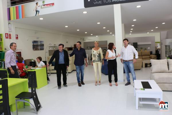 Visita institucional a la tienda de muebles Mymobel-2015-09-24-fuente Area de Comunicación Municipal-002