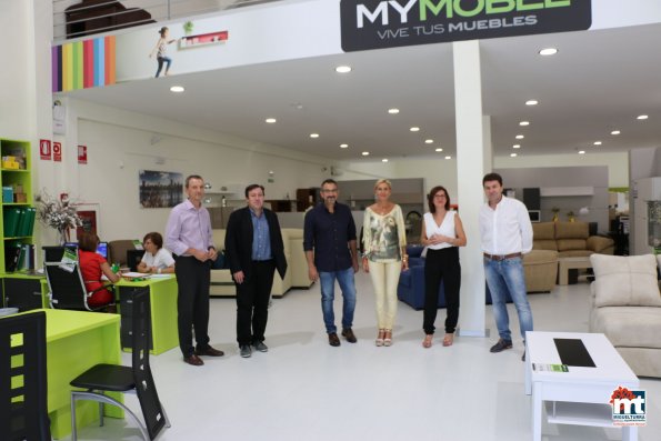 Visita institucional a la tienda de muebles Mymobel-2015-09-24-fuente Area de Comunicación Municipal-003