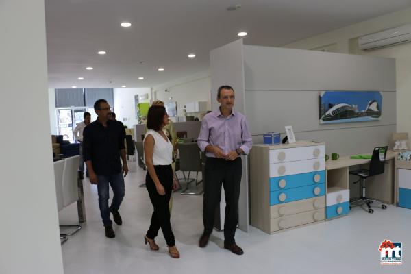 Visita institucional a la tienda de muebles Mymobel-2015-09-24-fuente Area de Comunicación Municipal-007