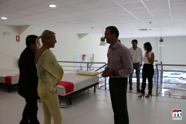 Visita institucional a la tienda de muebles Mymobel-2015-09-24-fuente Area de Comunicación Municipal-013