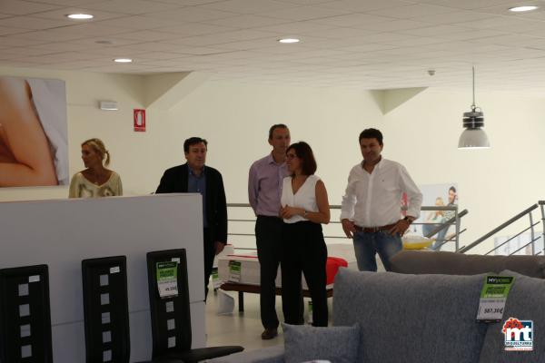 Visita institucional a la tienda de muebles Mymobel-2015-09-24-fuente Area de Comunicación Municipal-014