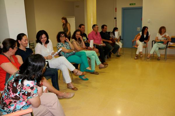 taller padres-madres-hijos-hijas sobre el cambio de etapa-junio 2014-fuente Area de Comunicacion Municipal-03