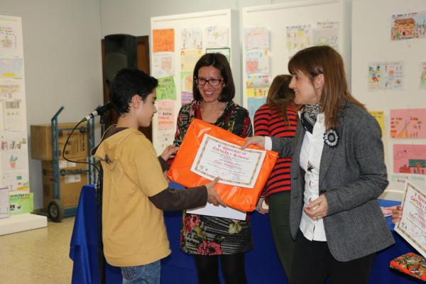 Premios concurso carteles y esloganes contra Absentismo Escolar-2015-03-12-fuente Area Comunicacion Municipal-31