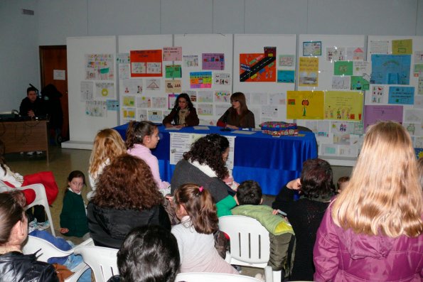 Entrega Premios Cuarto Concurso carteles y sloganes absentismo escolar-2014-02-27-fuente Area de Comunicacion Municipal-06