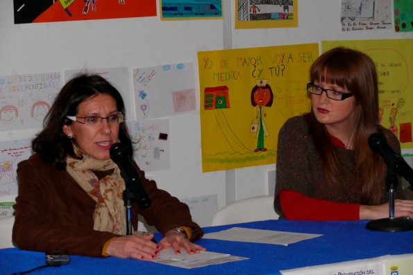Entrega Premios Cuarto Concurso carteles y sloganes absentismo escolar-2014-02-27-fuente Area de Comunicacion Municipal-08