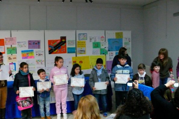 Entrega Premios Cuarto Concurso carteles y sloganes absentismo escolar-2014-02-27-fuente Area de Comunicacion Municipal-18