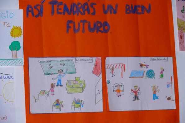Entrega Premios Cuarto Concurso carteles y sloganes absentismo escolar-2014-02-27-fuente Area de Comunicacion Municipal-35