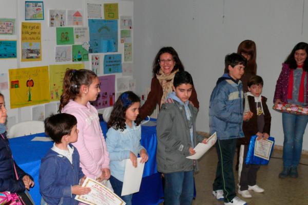 Entrega Premios Cuarto Concurso carteles y sloganes absentismo escolar-2014-02-27-fuente Area de Comunicacion Municipal-40